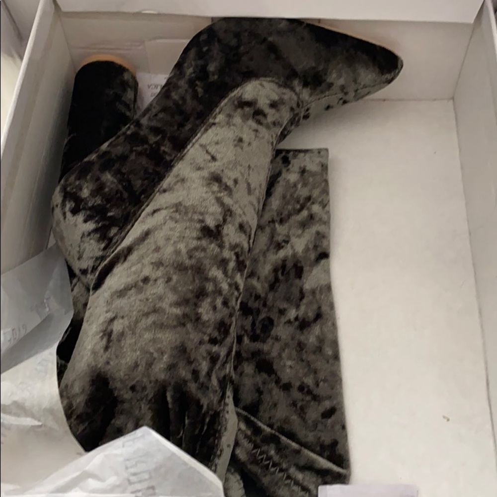 WOMEN THIGH HIGH BOOTS